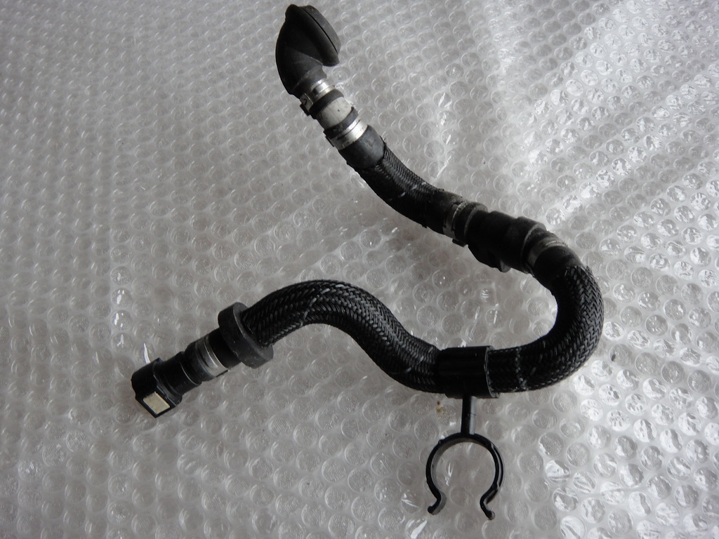 фото №1, Audi a6 a7 3.0tfsi втулка труба 4g0611743j