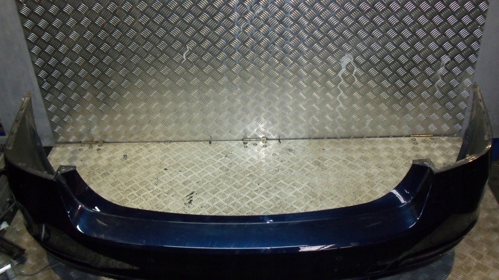 Bmw 3 f30 бампер задний задний разные цвета с Разборки