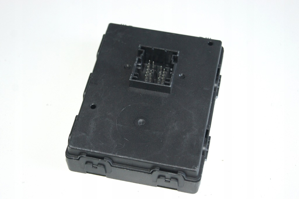 фото №1, Gd audi tts tt 8s модуль kessy 3q0959435