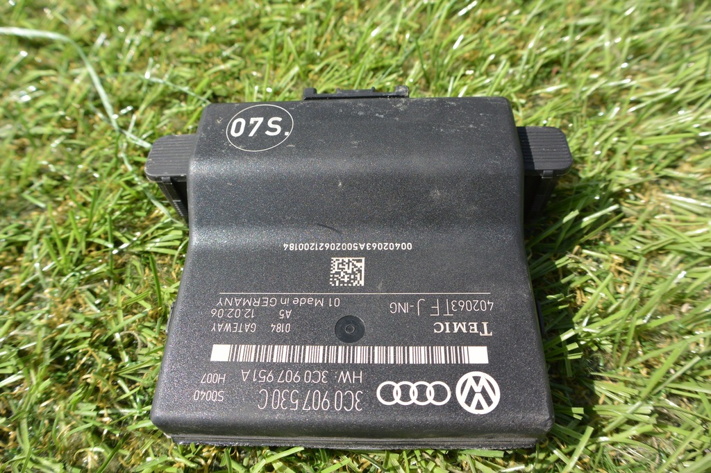 фото №1, Vw passat b6 b7 cc блок управления шлюз модуль