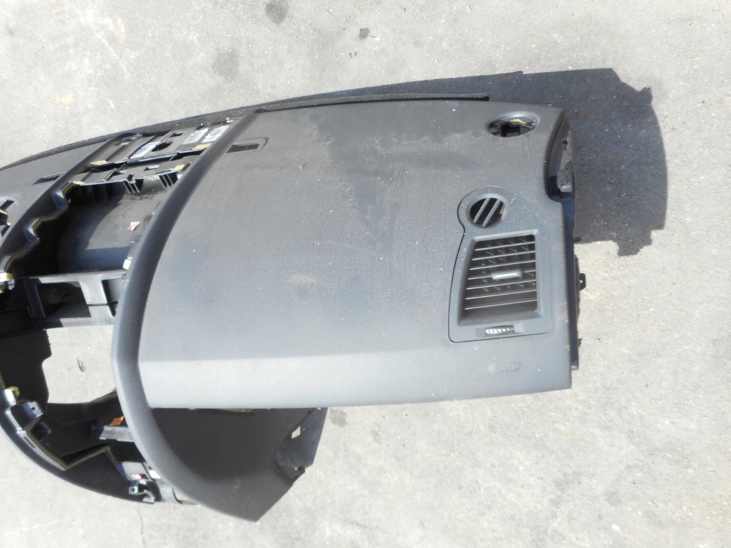 фото №5, Renault megane ii приборная панель консоль приборная панель europa