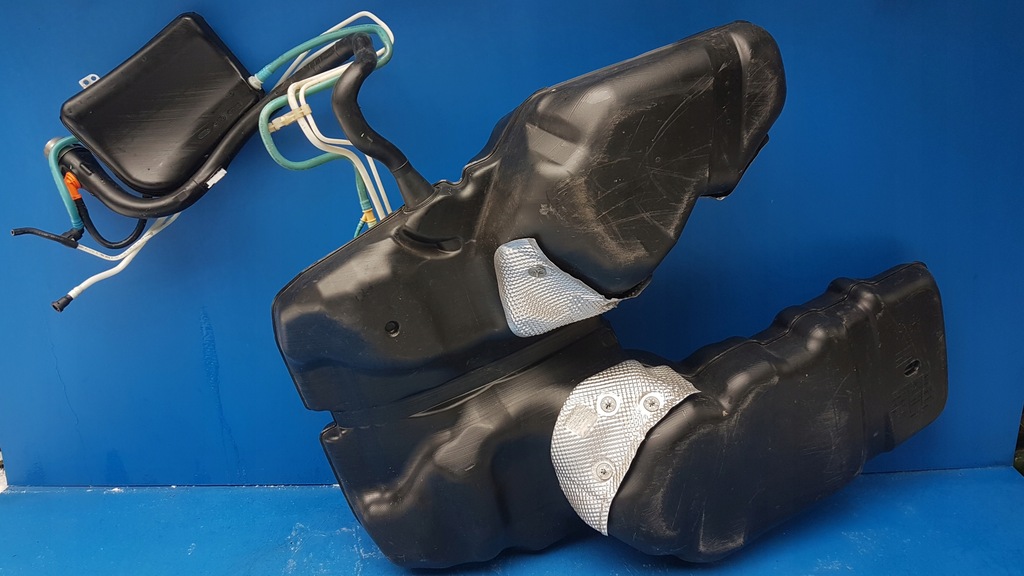 фото №12, Bak бак топлива заливная горловина porsche cayenne 4.8 7p5