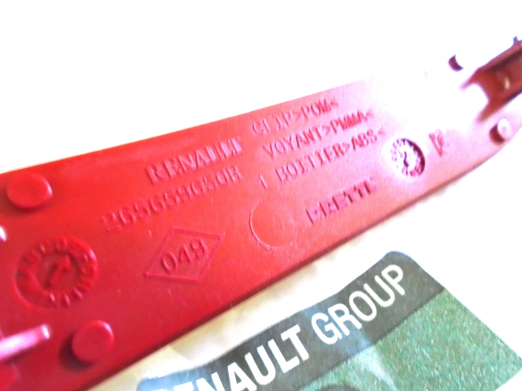 фото №7, Отражатель бампера renault clio iv kombi левый