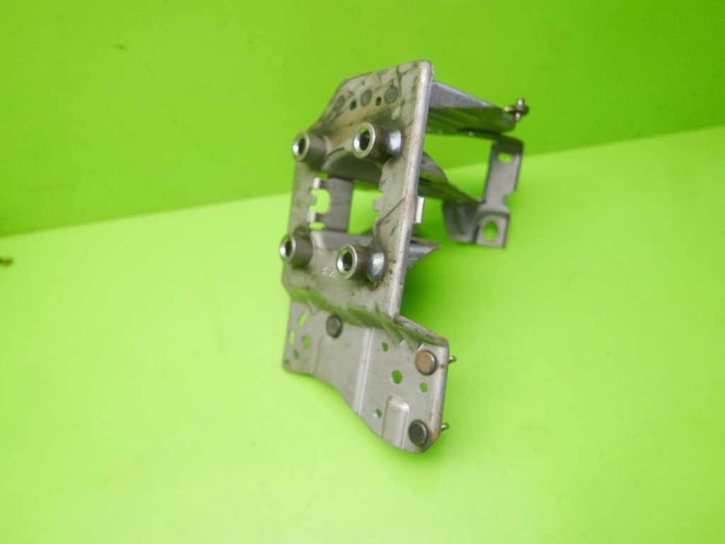 фото №6, Кронштейн каркас педалей citroen c3 i phii 1.4 hdi