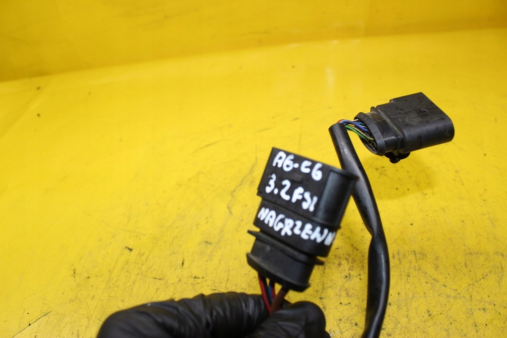 фото №8, Електропроводка обігрівача 3.2 fsi audi a6 c6