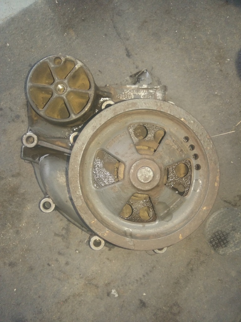 фото №1, Scania r насос wody