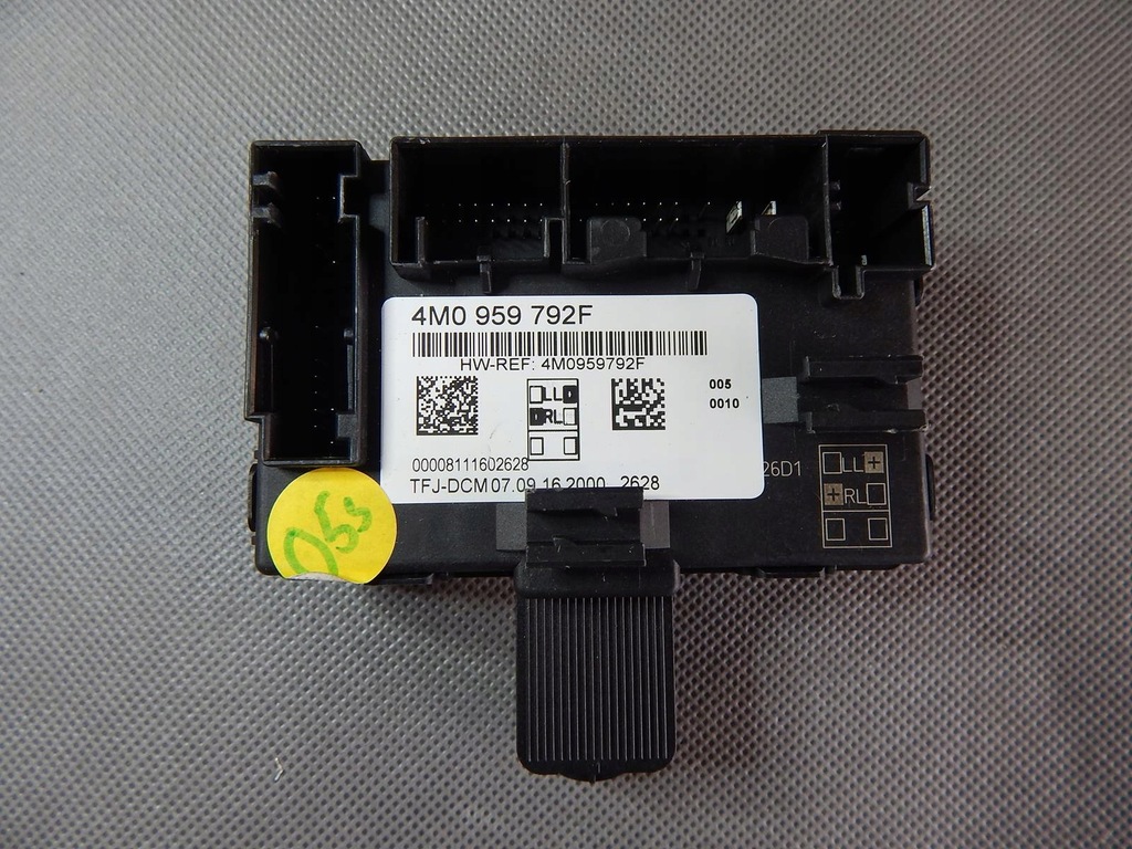 фото №1, Audi a5 f5 модуль двері 4m0959792f