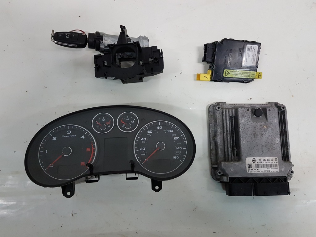 фото №1, Бортовой компьютер bosch 03l906022lc