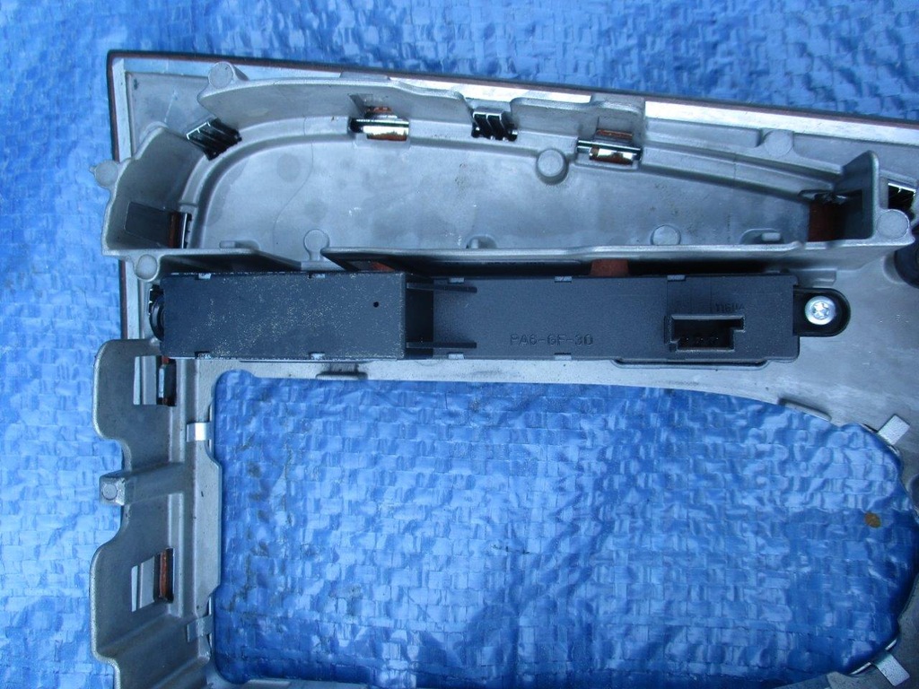 фото №6, Mercedes w211 рамка корпус передач a2115420126