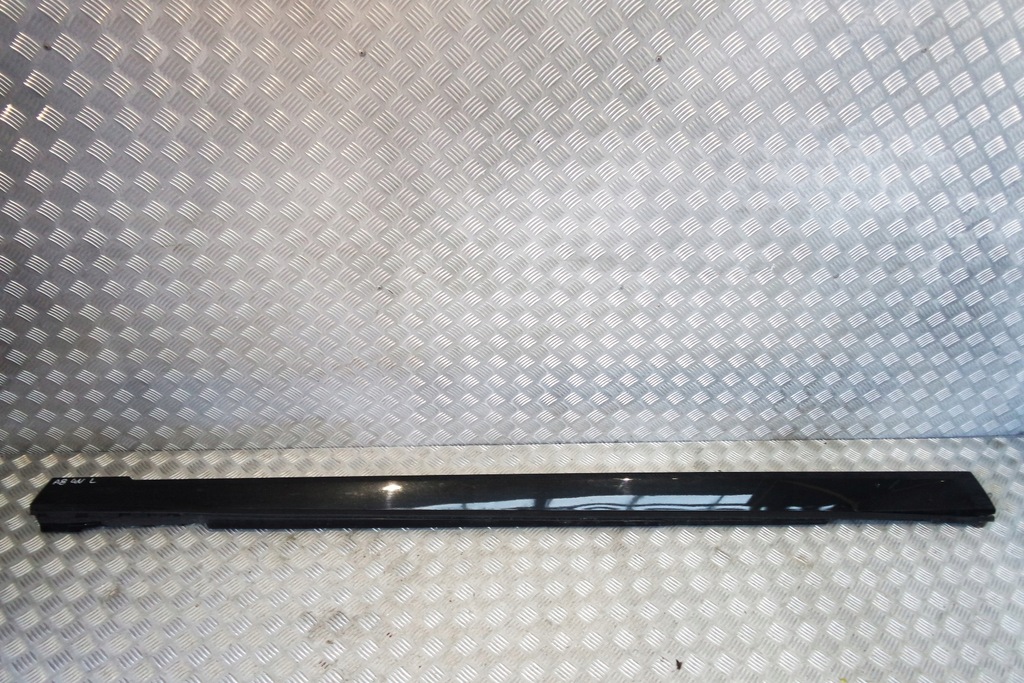 фото №1, Audi a8 d5 4n молдинг поріг ліва lx7j