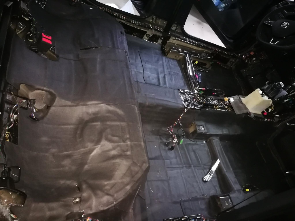 Мат шумоизоляционная резиновый акустическая 19mm 50x100cm без kleju глушащая hałas Оригинал