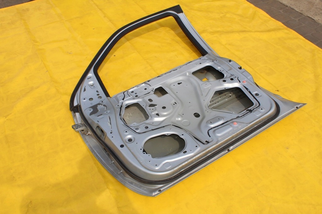 фото №12, Двері правий перед nissan navara d40 klo k804