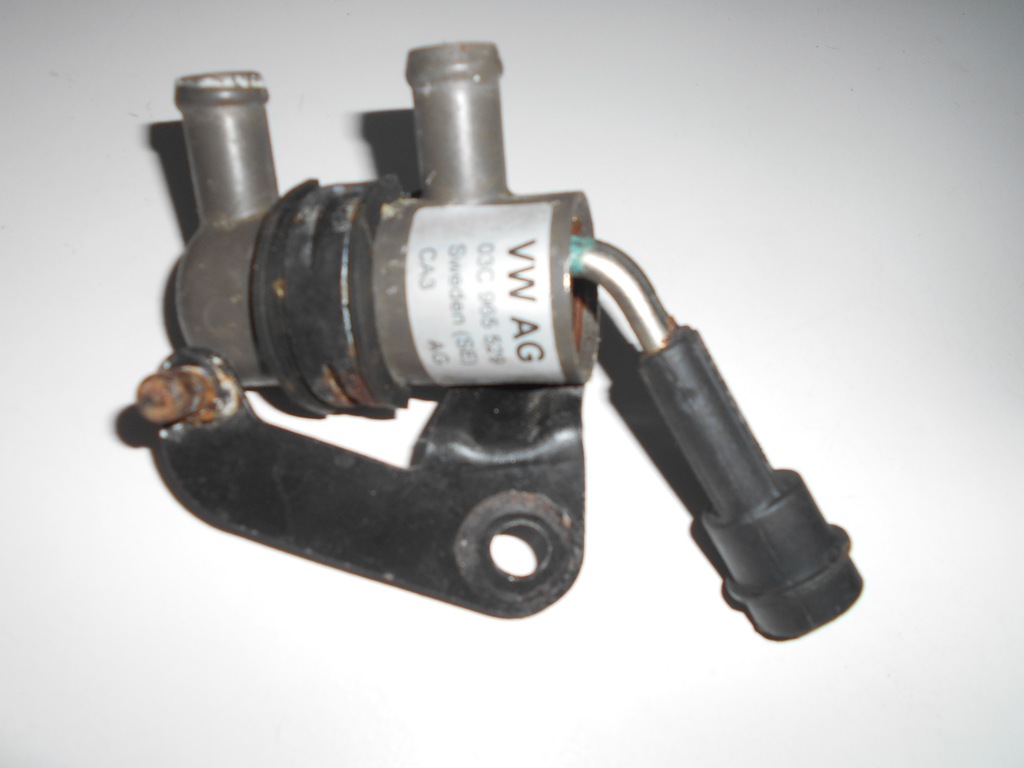 фото №1, Нагреватель wody vw passat b7 cc 03c965529