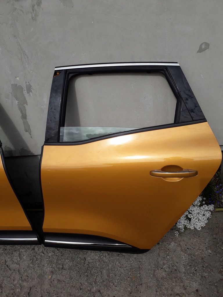 фото №2, Дверь левая задние renault scenic iv 16-