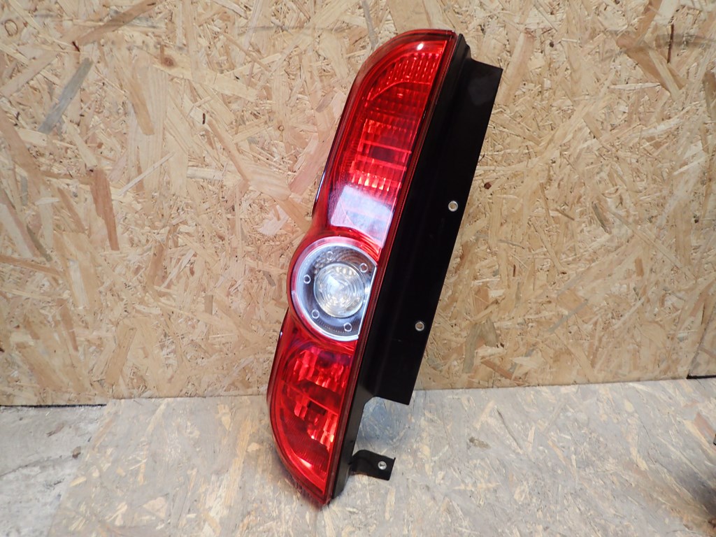 фото №1, Лампа левая задняя левый задняя fiat doblo opel combo