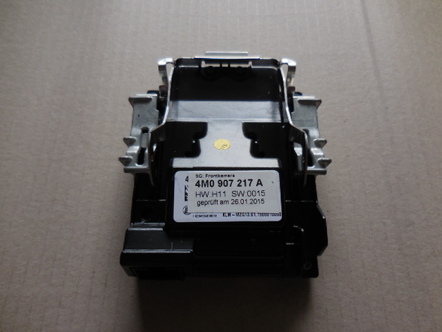 фото №1, Audi q7 4m камера перед 4m0907217a