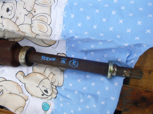 фото №2, Приводной вал правая 1.5dci renault scenic iv 4 перед передняя