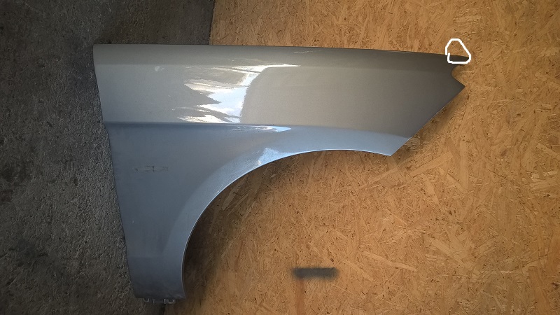 фото №1, Mercedes ml166 крыло