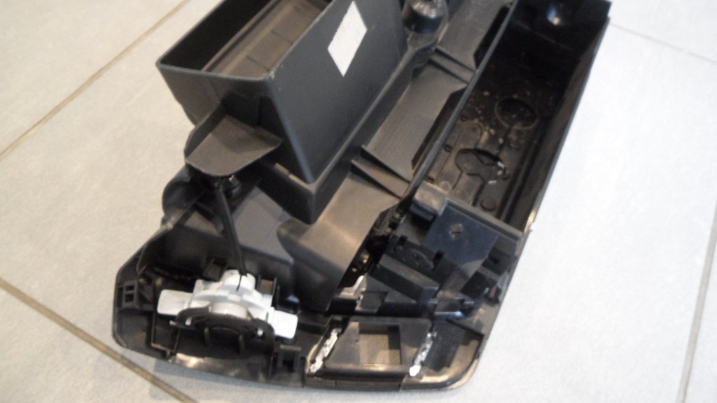 фото №5, Рамка вентилятора citroen c4 picasso