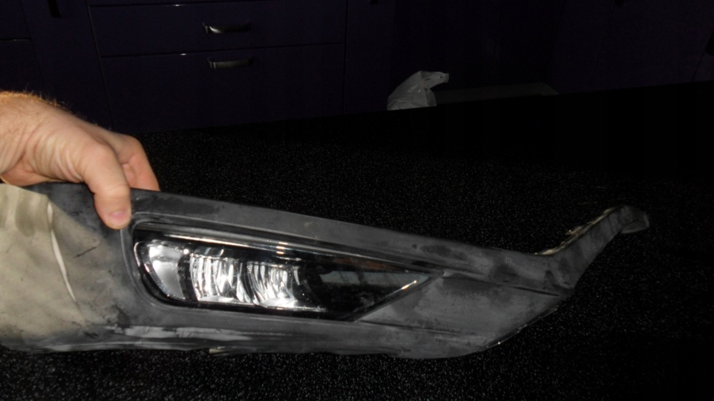 фото №1, Протитуманна фара передній volvo xc90 .2017 rok +накладка