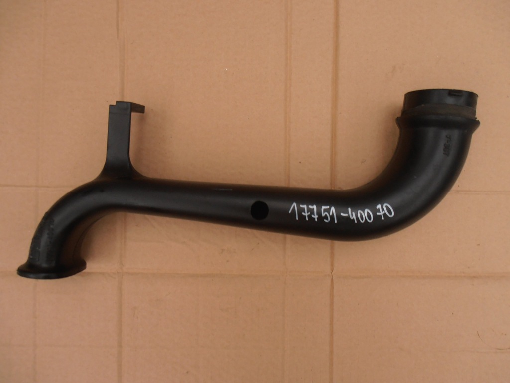 фото №1, Труба воздухозаборник воздуха toyota iq 17751-40070 1.0