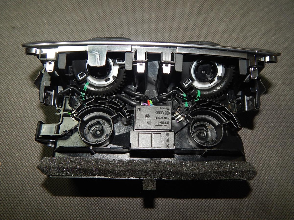 фото №14, Audi a6 s6 4g решётки воздуховоды консоли