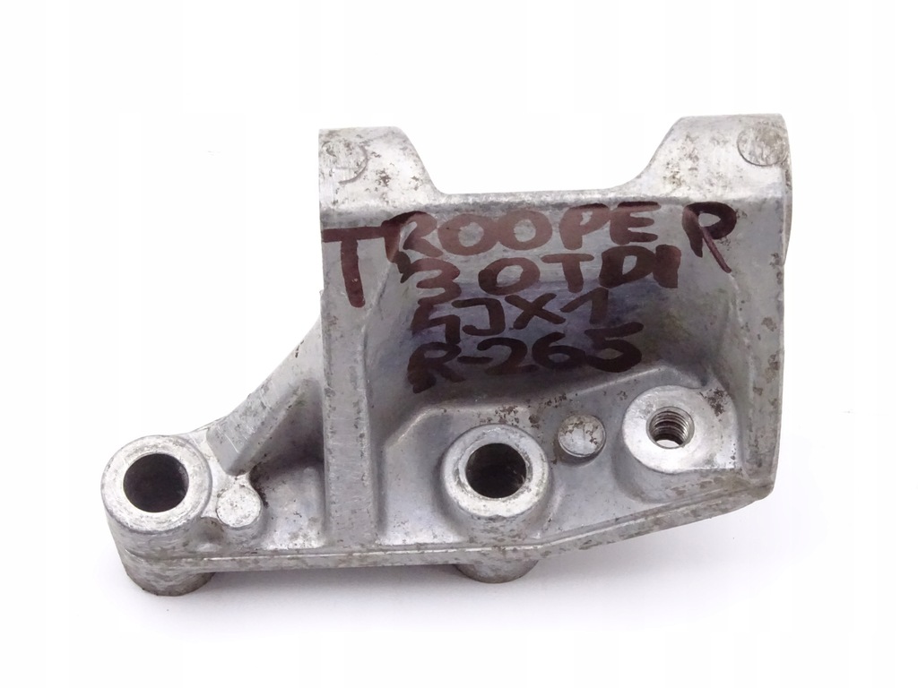 фото №1, Isuzu trooper ii monterey 3.0 dti кронштейн генератор