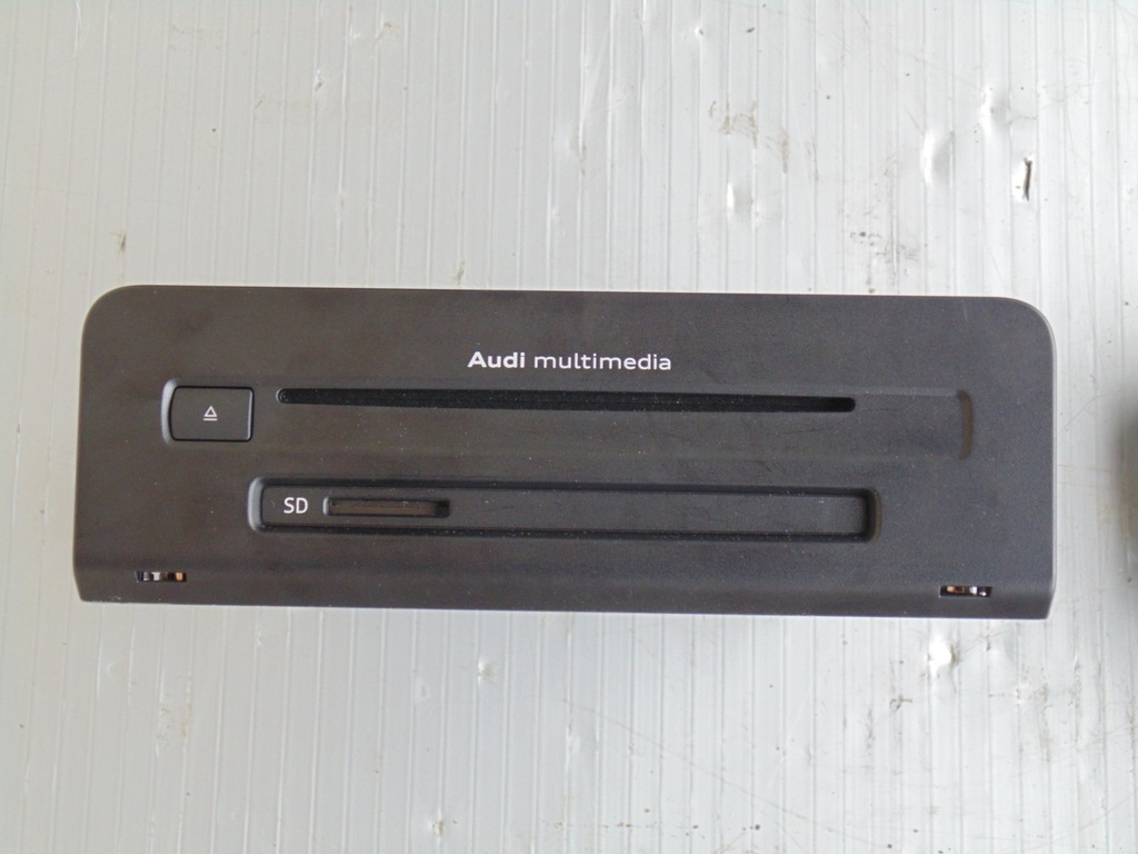 фото №1, Мультимедиа радио audi a4 8w a5 8w6 8w0035824c 16r.