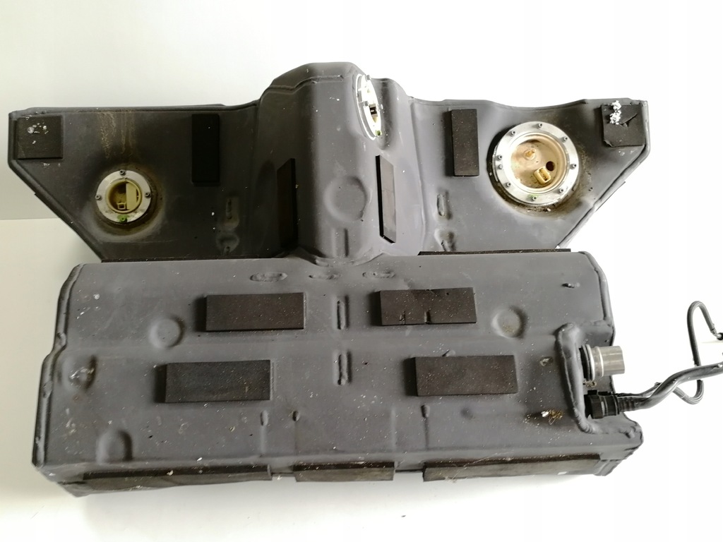 фото №1, Ferrari california бак топлива bak оригинал