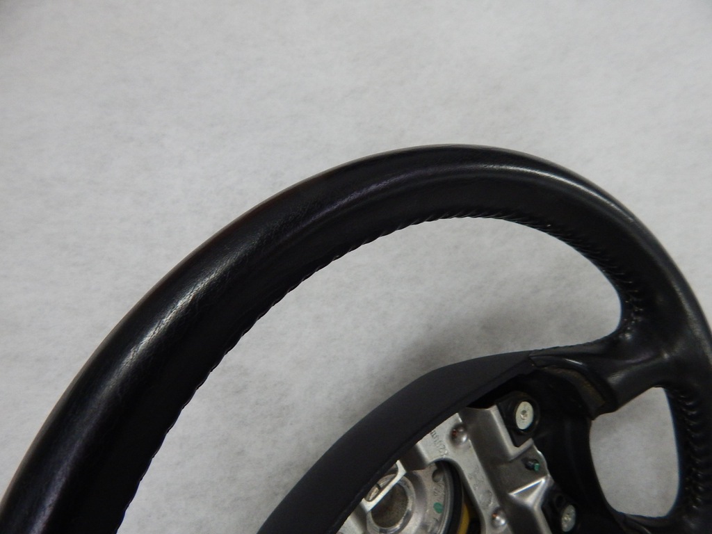 фото №9, Audi a3 - повітропровід 4-спицевий шкіра