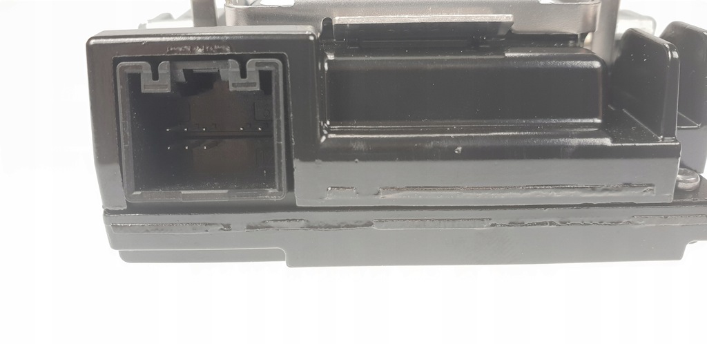 фото №5, Камера audi ассистент поперечина модуль 8w6907217