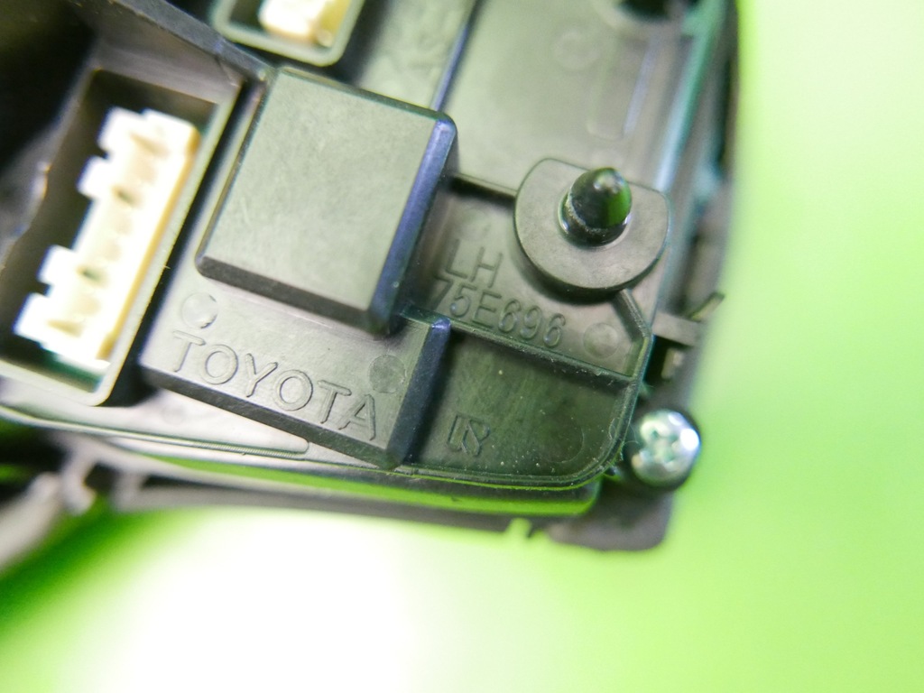 фото №12, Перемикач радіо керма lexus ls ls460l 12-17