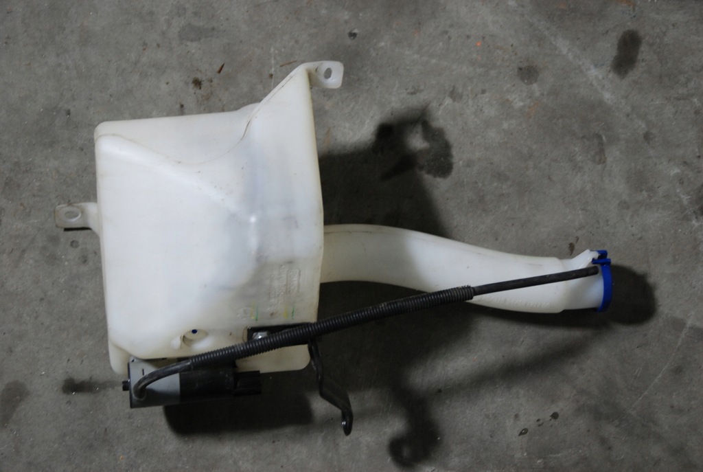 фото №3, Ford ranger iii 13- бак жидкость омывателя