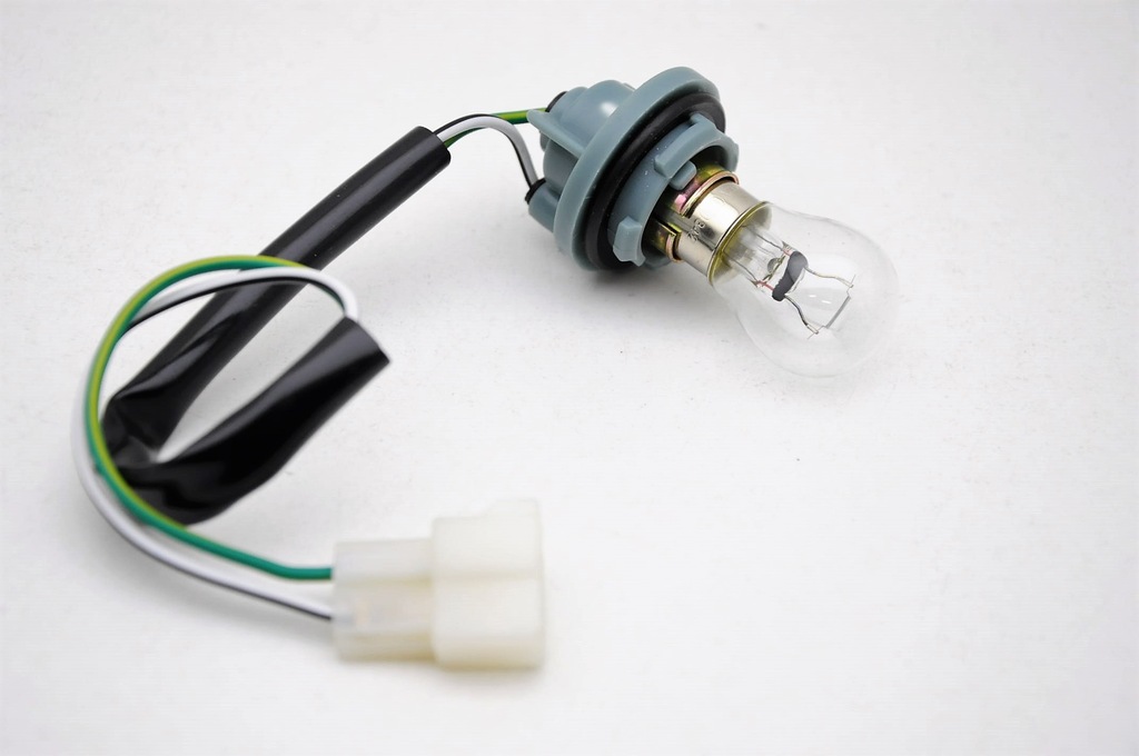 фото №1, Ford ranger 1998-01 цоколь поворотник новая