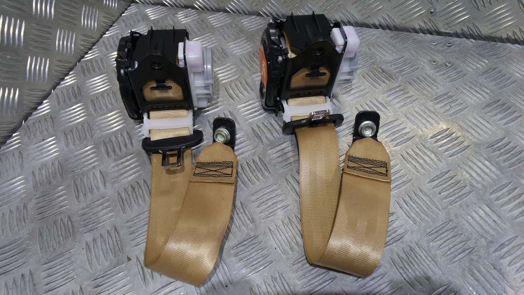 фото №1, Porsche macan pas задня лівий