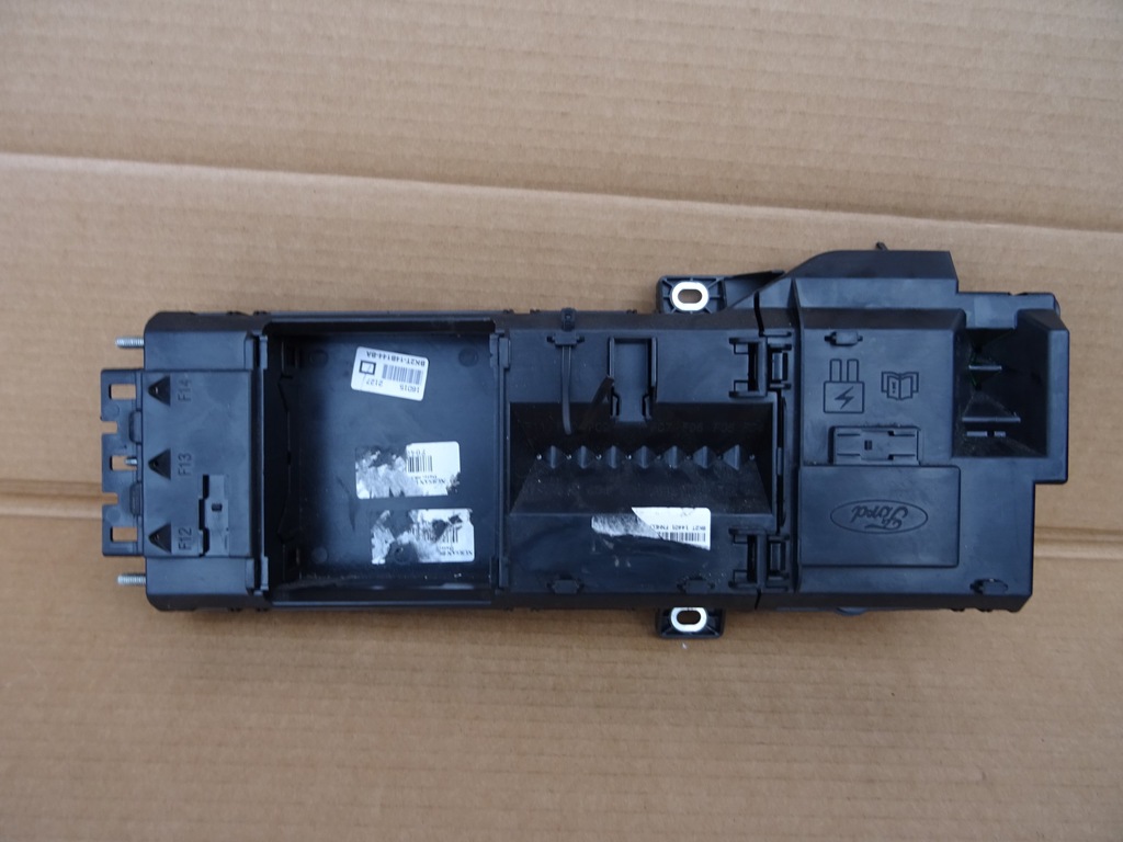 фото №1, Ford transit custom 2.2 rozdzielnia предохранителей bk2t-14b144-ba