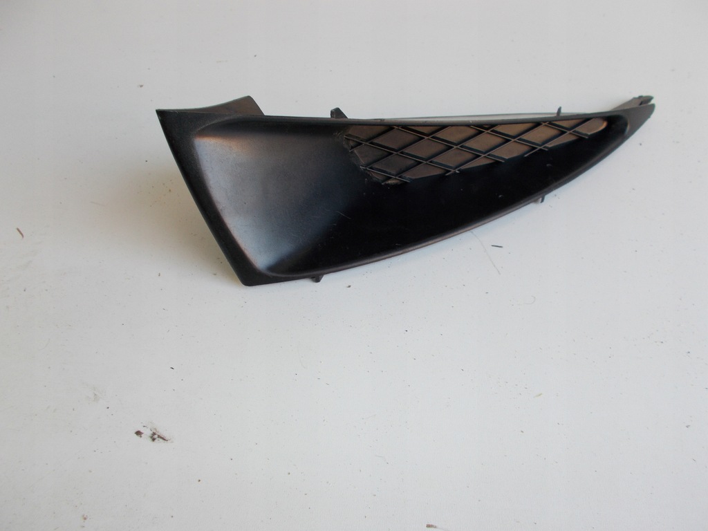 фото №1, Решётка решётка радиатора бампера w бампер правая ford cougar