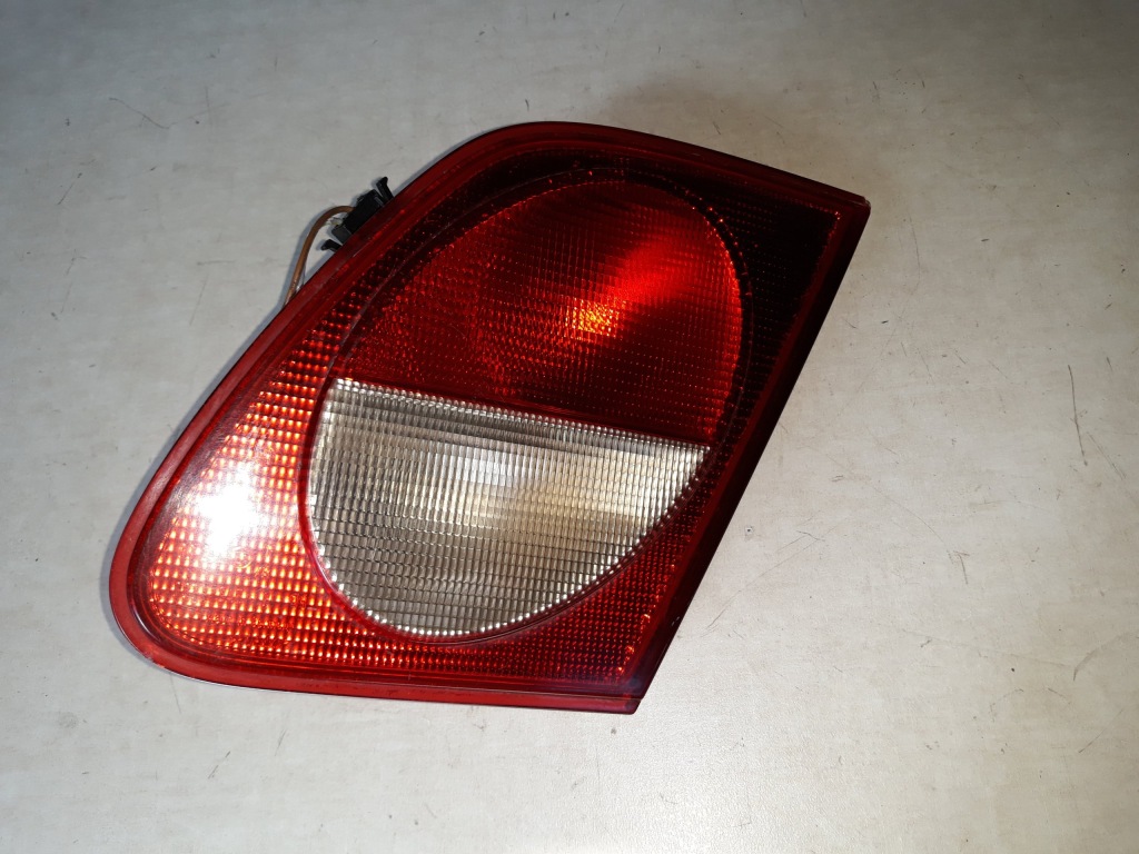 Купити Фара задня задній правий mercedes w210 a210820106