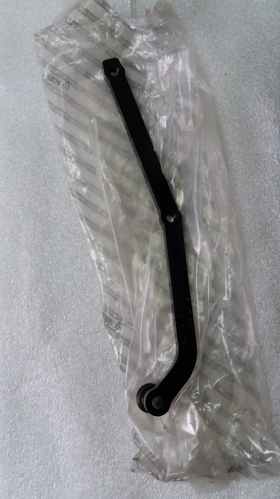 фото №1, Opel combo d ii ролик дверь раздвижных 51814080 .